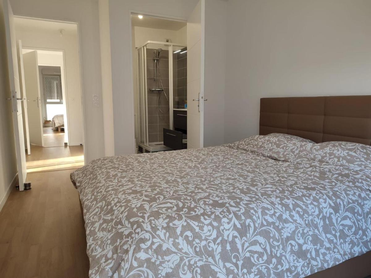 Chambre Privee Dans Un Nouvel Appartement Partage Pres De Paris Avec Parking Gratuit Chevilly-Larue Eksteriør billede